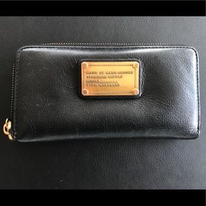 Authentic Marc Jacobs Wallet